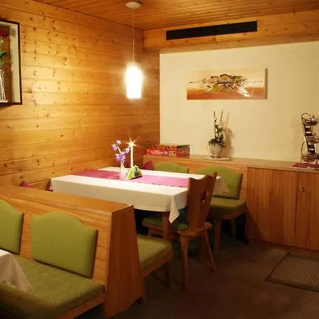 Guest house Haus Alpenheim Mathias